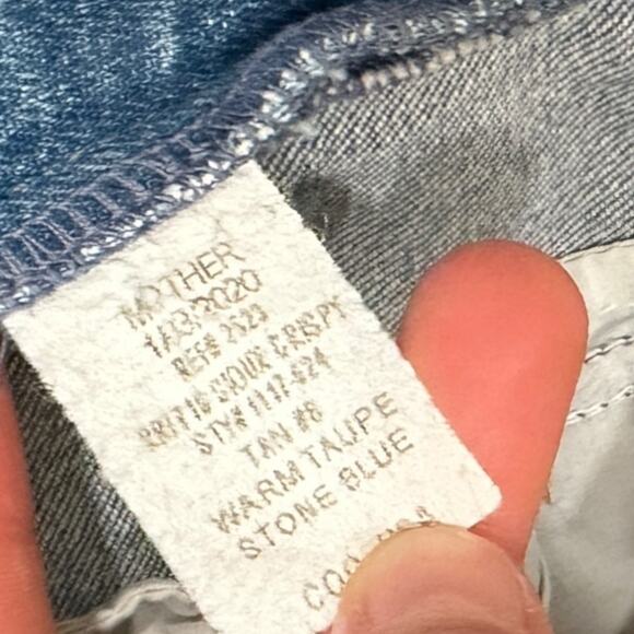 Mother The Weekender Fray Jeans - Picture 5 of 8